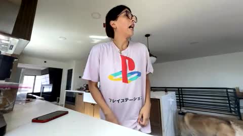 babygirlmami online show from March 7, 5:32 pm