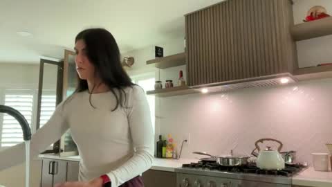 babygirlmami online show from April 11, 3:16 pm