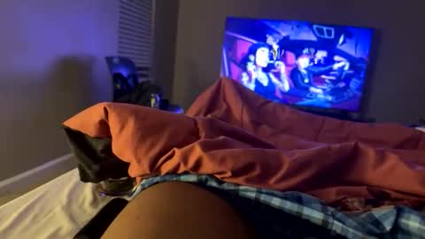 tgregory5980 online show from April 4, 10:46 am