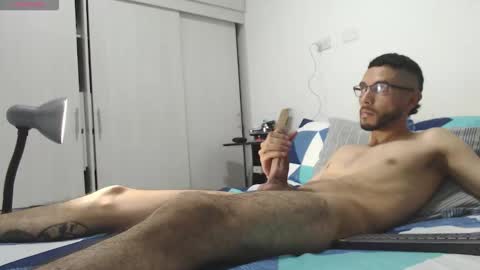 INSTAGRAM   Th1rss online show from February 11, 6:35 pm