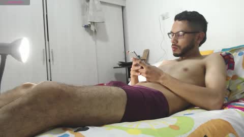 INSTAGRAM   Th1rss online show from February 18, 1:51 pm