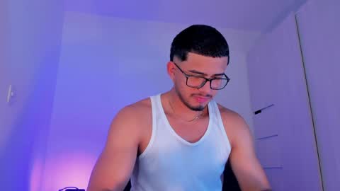 thadeo_king online show from April 12, 10:26 pm