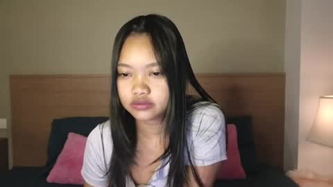 AbbieThai  online show from March 17, 1:47 pm