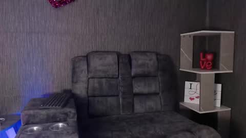  Thalia Anderson  online show from February 9, 11:31 pm