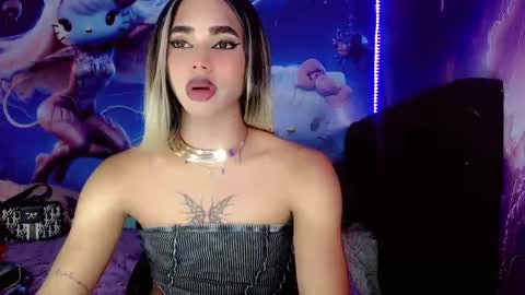 Snapshot of thalia_gil21 chatting on February 18, 12:26 am Thalia Girl online show from February 18, 12:26 am