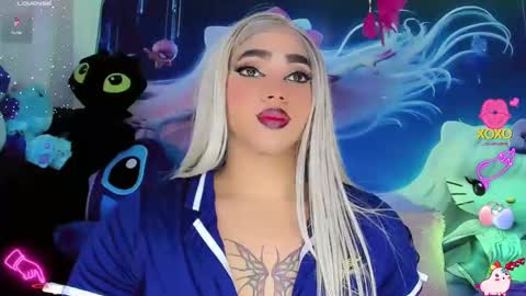 Snapshot of thalia_gil21 chatting on October 10, 2:32 am Thalia Girl online show from October 10, 2:32 am