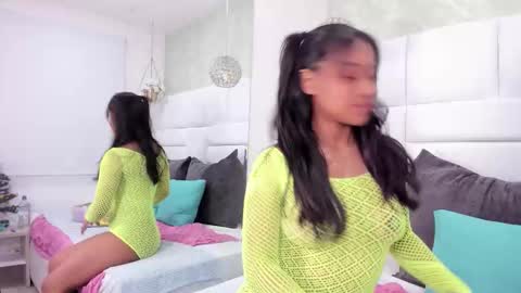 Thalia Nichols online show from December 17, 9:54 pm