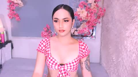 Thalia online show from February 1, 12:59 pm