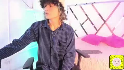 Snapshot of thanier_18 chatting on July 23, 3:15 am thanier_18 online show from July 23, 3:15 am