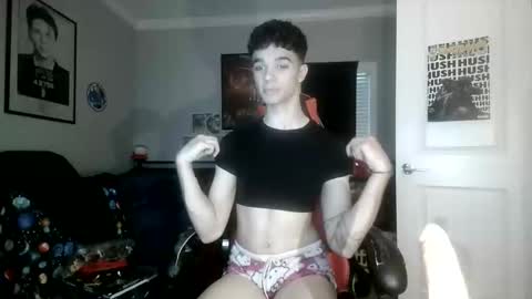 Snapshot of that_femboi chatting on May 21, 12:50 am that_femboi online show from May 21, 12:50 am