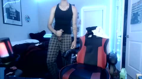 Snapshot of that_femboi chatting on July 26, 4:42 am that_femboi online show from July 26, 4:42 am