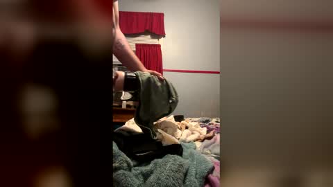 thatguy6927420 online show from May 21, 2:29 am