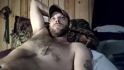 Snapshot of thatguy_2392 chatting on February 23, 2:29 am thatcouple online show from February 23, 2:29 am