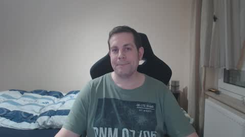 thatguyyeahhim online show from November 15, 12:30 am