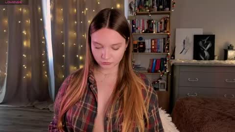 Alice online show from April 17, 1:14 pm