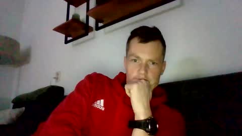 Dennis online show from November 15, 2:57 pm