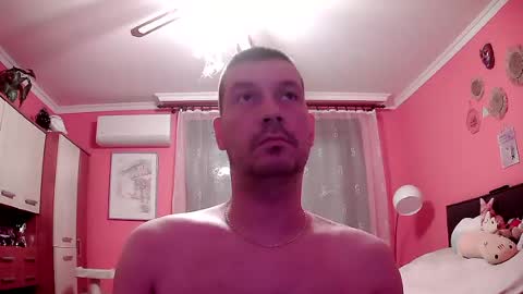 the_bee16 online show from July 6, 7:49 am