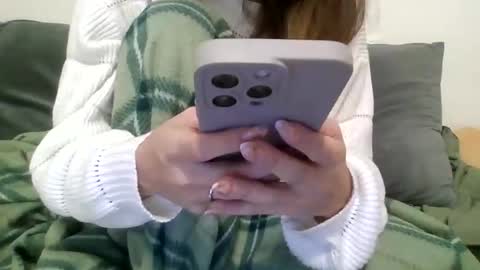 the crazy travellers online show from January 14, 7:47 am