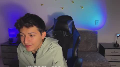 the_boys02 online show from January 13, 11:10 pm