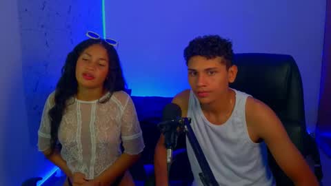 Snapshot of the_crack71 chatting on December 18, 5:02 am Sean OPry online show from December 18, 5:02 am