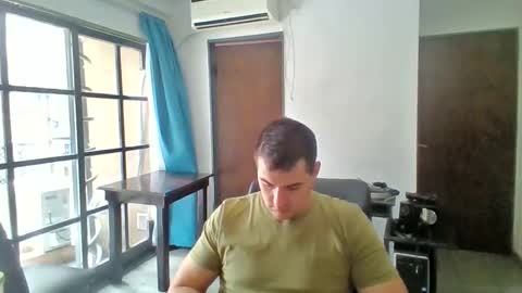 Snapshot of the_dark_knive_ chatting on February 16, 6:04 pm the_dark_knive_ online show from February 16, 6:04 pm