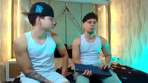 Ithan and Leo online show from September 13, 7:08 am