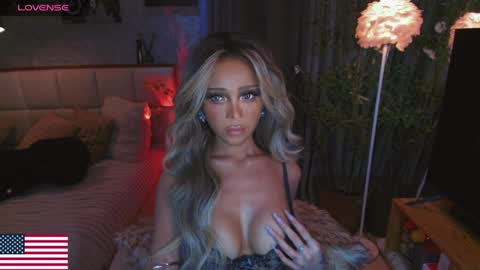 nabi butterfly online show from March 31, 7:14 pm