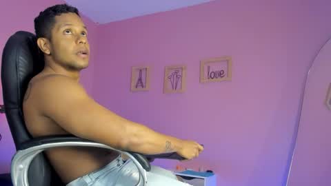 Snapshot of the_franka_men chatting on November 14, 12:15 pm carlos online show from November 14, 12:15 pm