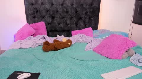 Emily - April online show from January 24, 5:53 pm