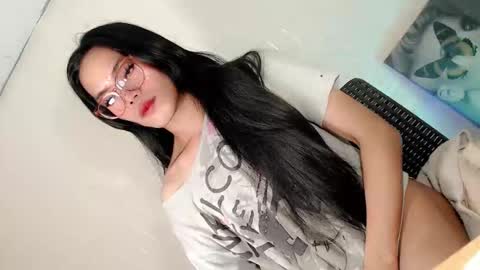 the_horny_bella online show from February 19, 4:47 pm