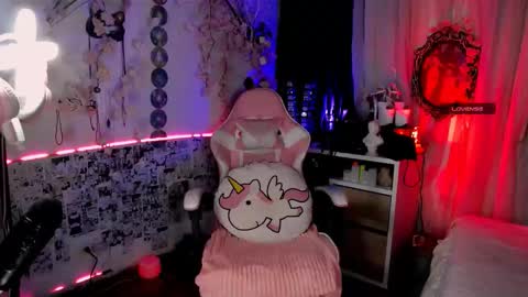 ...  ... online show from September 10, 6:35 am