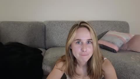 Snapshot of the_lucy_petite chatting on January 9, 1:08 am Lucy online show from January 9, 1:08 am