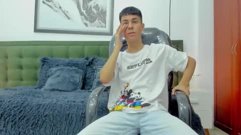   T H E    M A R K   K I N G online show from December 3, 5:00 pm