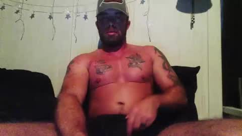 Snapshot of the_mikaelsons chatting on November 28, 7:38 pm The Mikaelsons online show from November 28, 7:38 pm