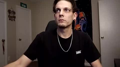 Snapshot of the_wicked22 chatting on January 15, 10:46 pm Wicked online show from January 15, 10:46 pm