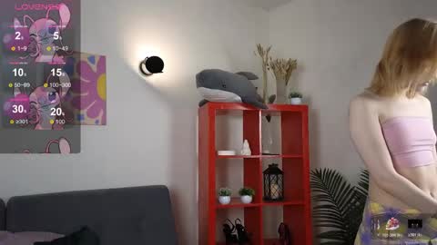 thea_quill online show from April 11, 2:54 pm