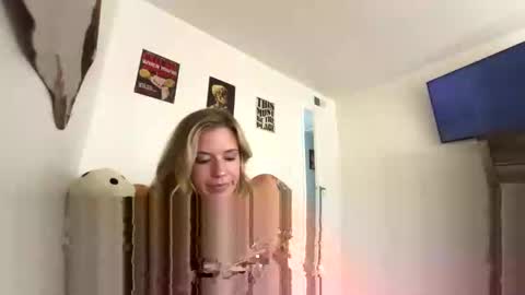 Snapshot of theannajewels chatting on November 12, 8:30 pm theannajewels online show from November 12, 8:30 pm