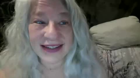 The Arctic Milf online show from April 25, 1:41 pm