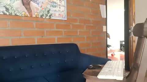 thebadwolf818 online show from October 14, 4:52 pm