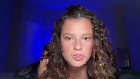 Snapshot of thebaileybrooks chatting on January 17, 3:11 am thebaileybrooks online show from January 17, 3:11 am