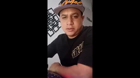 Snapshot of thebest_tony chatting on June 2, 10:56 pm thebest_tony online show from June 2, 10:56 pm