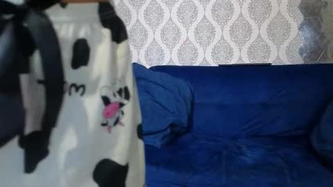 Snapshot of thebigdanni chatting on September 18, 1:18 am DEAN AND MARY online show from September 18, 1:18 am