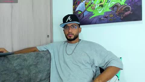 theblack_frank online show from December 18, 3:18 pm