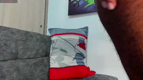 Snapshot of theblack_frank chatting on June 20, 2:36 am theblack_frank online show from June 20, 2:36 am