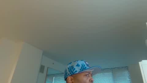 Snapshot of theblacklordmaster chatting on January 23, 1:35 pm theblacklordmaster online show from January 23, 1:35 pm