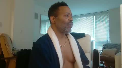 Snapshot of theblacklordmaster chatting on February 25, 3:49 pm theblacklordmaster online show from February 25, 3:49 pm