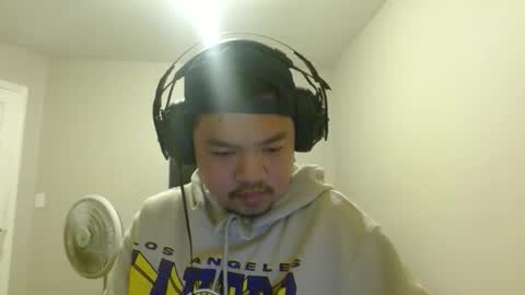 Snapshot of thebpy2 chatting on November 27, 2:57 am Bored lonely and horny looking for people to chat with have sex with Las vegas nevada online show from November 27, 2:57 am