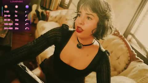 Snapshot of thecamwoman chatting on March 3, 7:09 pm Joan online show from March 3, 7:09 pm