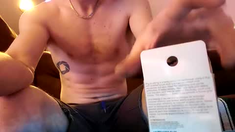 Snapshot of thecarrguyy chatting on June 7, 8:29 am Thatcarrguyy online show from June 7, 8:29 am