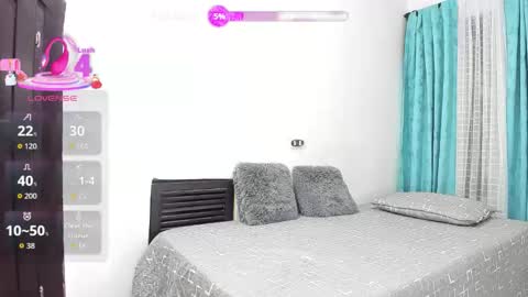 TheChicaNextDoor  online show from February 12, 11:11 pm